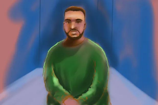 رسم تخطيطي يُظهر المتهم بإطلاق النار في بونداي نويد أكرم وهو يمثل عبر رابط فيديو أمام محكمة داونينغ سنتر المحلية في سيدني (أ.ف.ب)