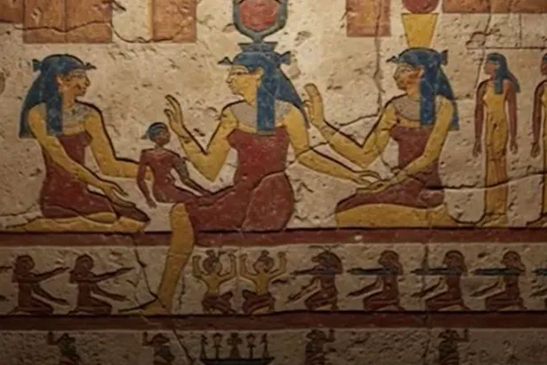 إحدى لوحات المعابد المصرية القديمة (لقطة من الفيلم - مكتبة الإسكندرية)