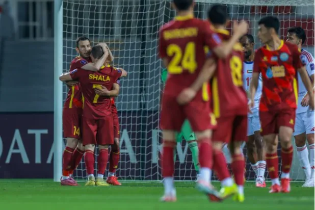 فرحة لاعبي ناساف الأوزبكي بالفوز على الشارقة (الاتحاد الآسيوي)