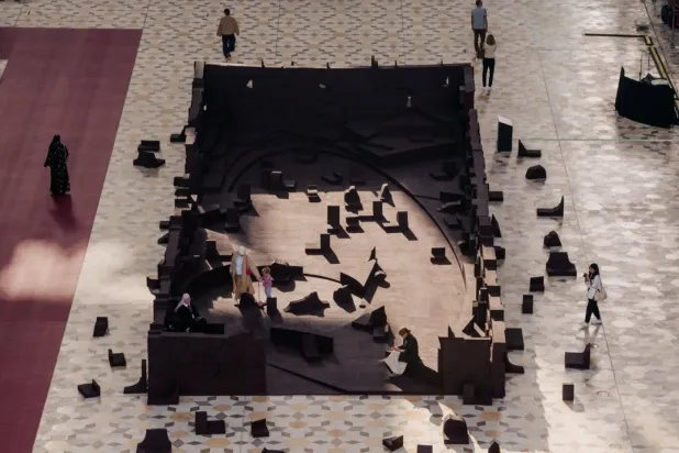 عمل "مجلس العشاق" لسمية فالي (آرت بازل)