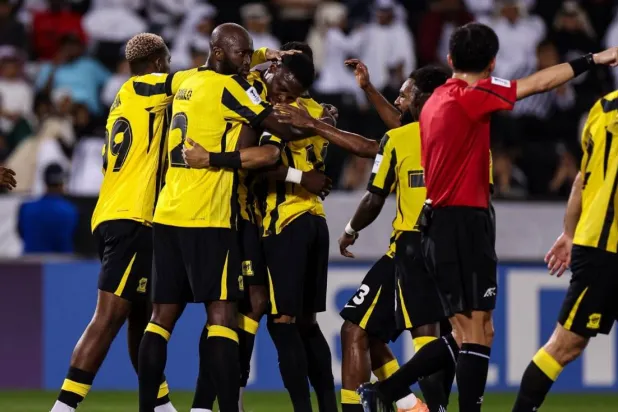 فرحة اتحادية بالهدف الأول (موقع النادي)