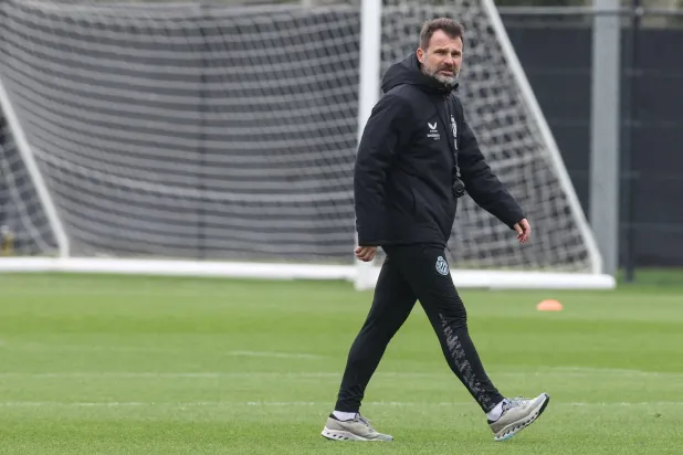 إيفان ليكو المدير الفني لنادي كلوب بروج البلجيكي (أ.ف.ب)