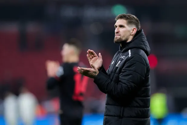 روبرت أندريتش قائد باير ليفركوزن (د.ب.أ)