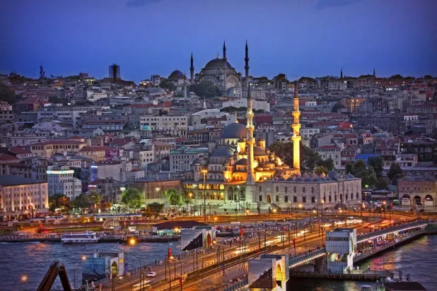 مشهد من إسطنبول (مواقع سياحية تركية)