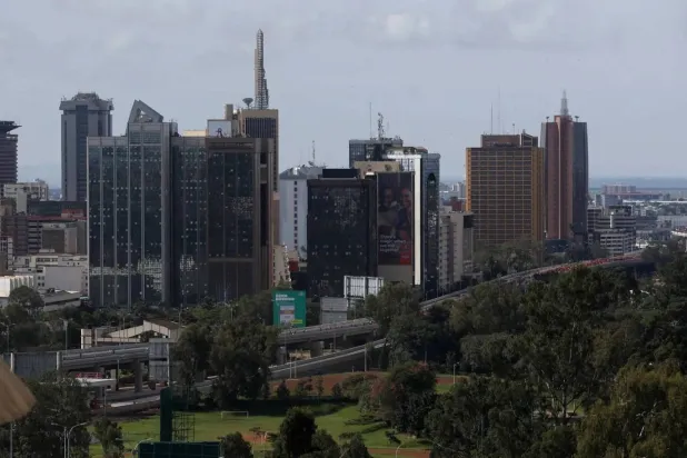 طريق نيروبي السريع المنفَّذ بالشراكة بين القطاعين العام والخاص (رويترز)