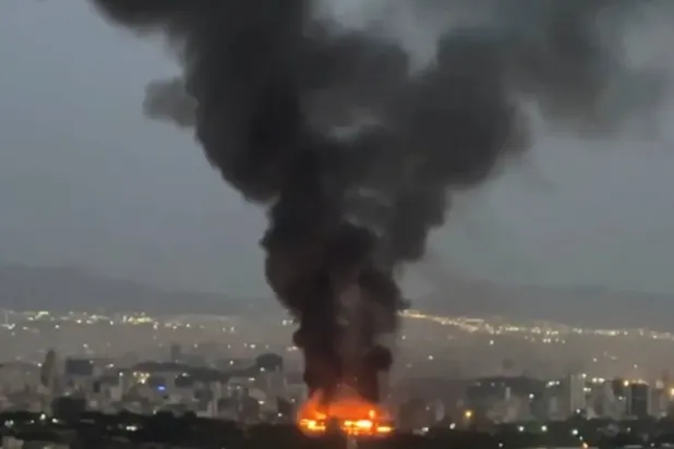 Smoke rises from a fire caused by an explosion in Tehran (File photo - Reuters)
