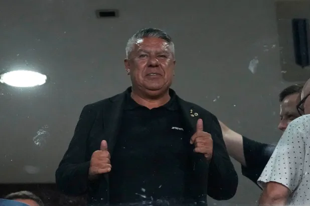 كلاوديو تابيا رئيس الاتحاد الأرجنتيني لكرة القدم (أ.ب)