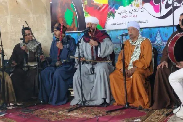 جانب من عرض للسيرة الهلالية في رمضان (الشرق الأوسط)