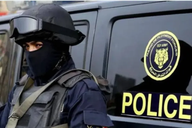 أحد أفراد الشرطة المصرية (أرشيفية - أ.ف.ب) 