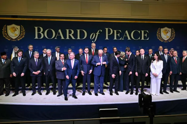 المشاركون في مؤتمر مجلس السلام - 19 فبراير 2026 (أ.ف.ب)