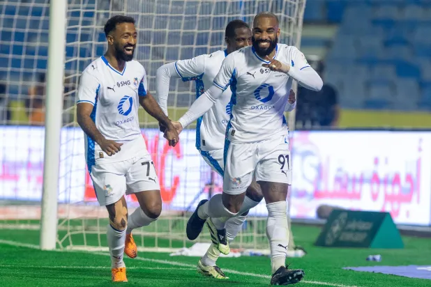 لاكازيت وفرحة هدف الفوز أمام الخليج (تصوير: عيسى الدبيسي)