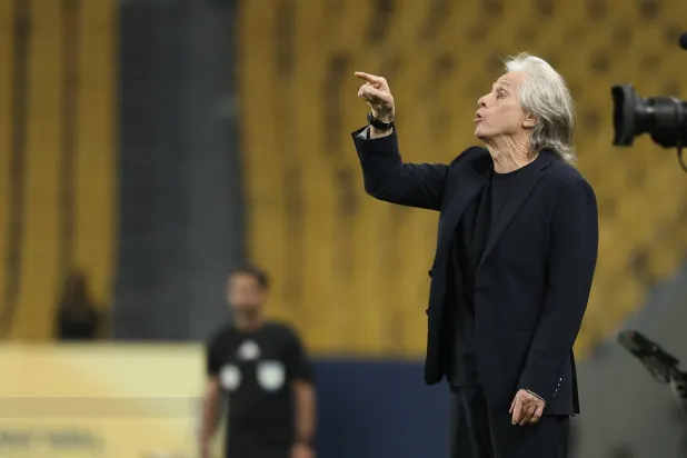 البرتغالي خورخي خيسوس مدرب النصر (تصوير: عبد العزيز النومان) 