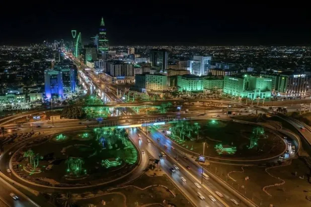 The Riyadh Municipality decorates the capital's roads and squares with more than 5,000 aesthetic illuminations in celebration of Founding Day (SPA)