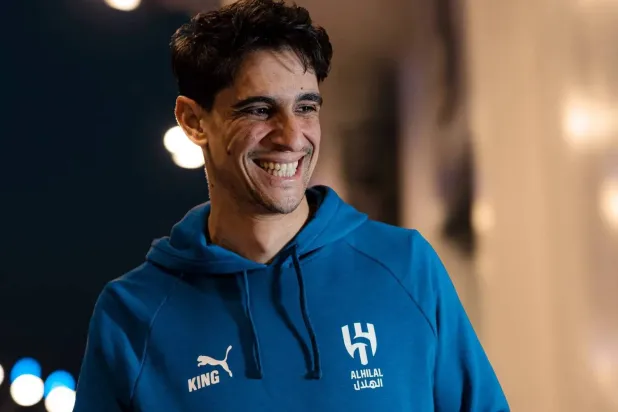 الدولي المغربي ياسين بونو (نادي الهلال) 