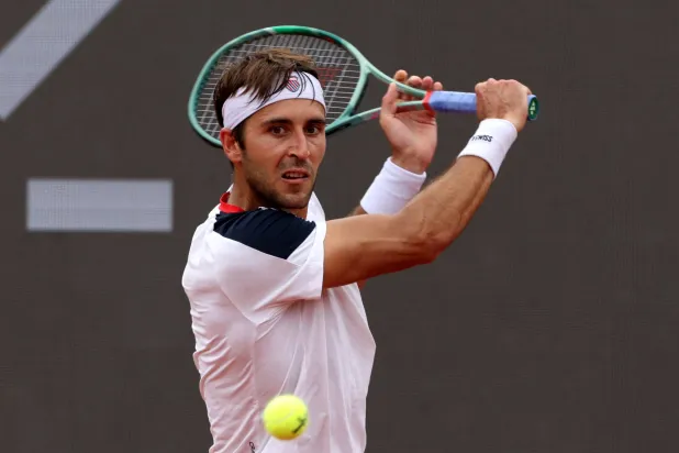 الأرجنتيني توماس مارتن إتشفيري إلى نهائي ريو (رويترز)