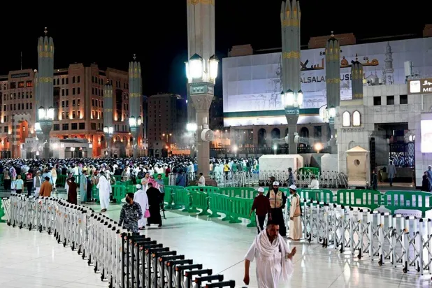  يبدأ التنظيم من البوابات الخارجية لضمان سلامة المعتمرين (واس)