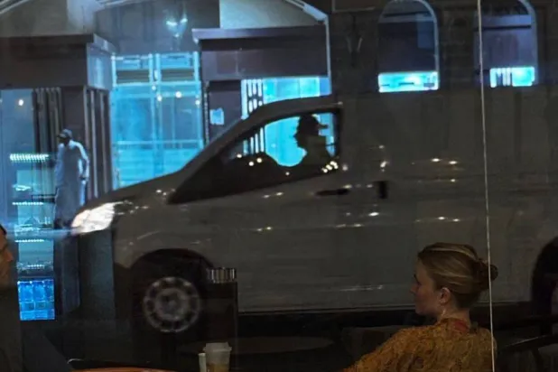 مقاهي جدة التاريخية تستقطب السياح ليستمتعوا بالقهوة وأصالة المكان (الشرق الأوسط)