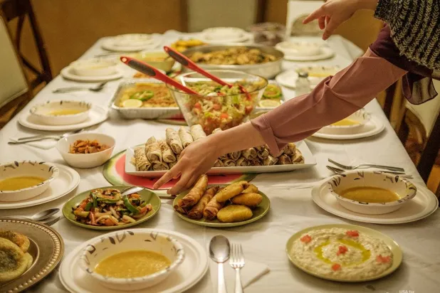 الوجبات المتوازنة تساعد على إنقاص الوزن في رمضان (المفوضية السامية للأمم المتحدة لشؤون اللاجئين)
