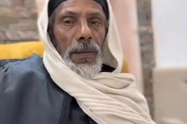 الشاعر الشعبي الليبي فايز العرفي (صفحات مقربين منه على مواقع التواصل)