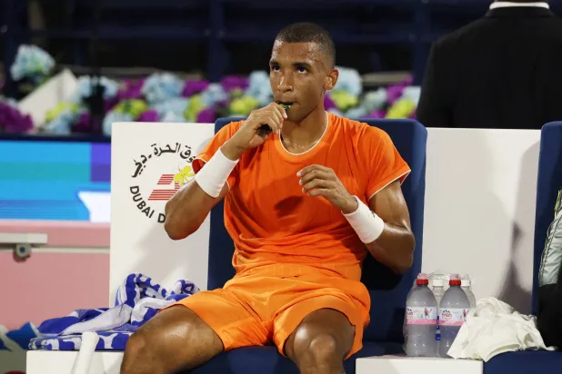 الكندي فيليكس أوجيه ألياسيم (رويترز)