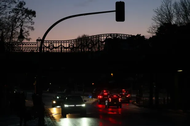 Elektrik kesintisi (Arşiv- EPA)