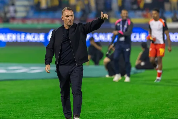 الآيرلندي رودجرز مدرب القادسية (تصوير: عيسى الدبيسي)