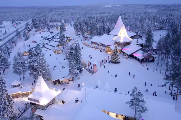 الشتاء في فنلندا يستمر ما بين مائة ومائتي يوم (رويترز)