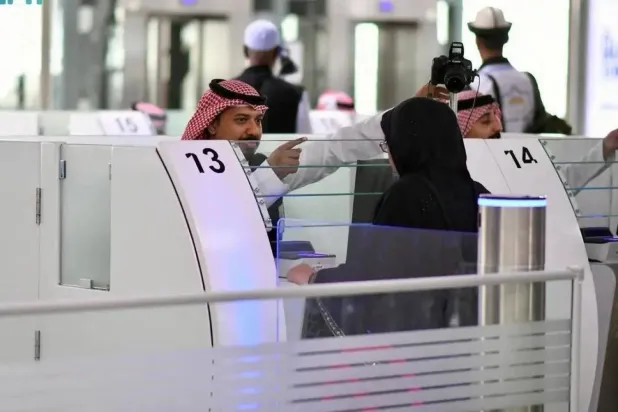 Professional conduct and swift processing are among the most prominent traits of passport personnel (SPA)