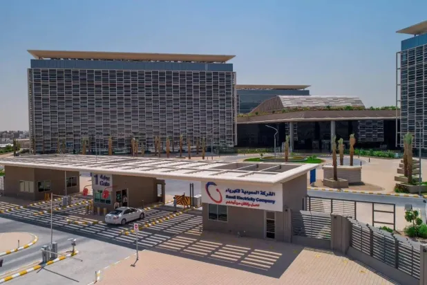 مبنى «الشركة السعودية للكهرباء» في الرياض (واس)