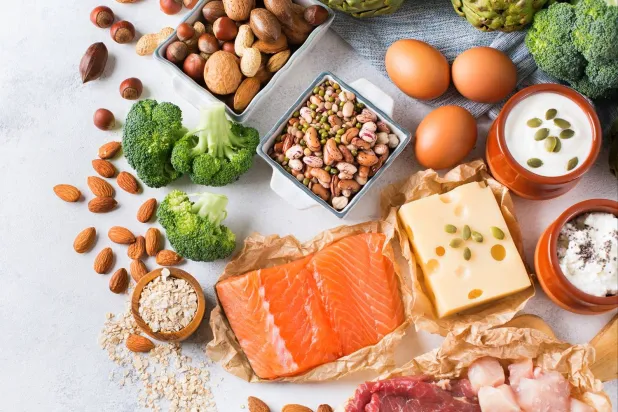 يُنصح بتنويع مصادر البروتين يومياً لصحة أفضل (جامعة هارفارد)
