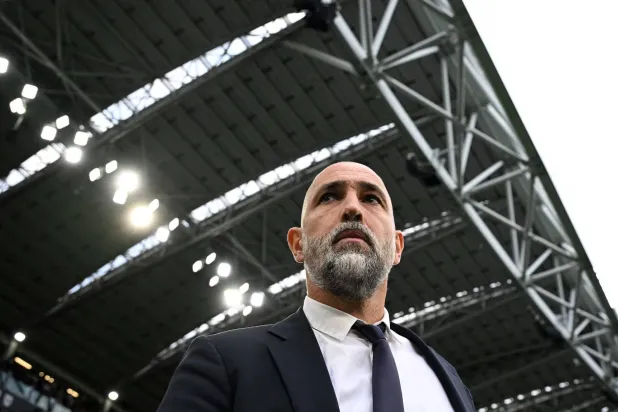 الكرواتي إيغور تيودور المدير الفني لفريق توتنهام (رويترز)