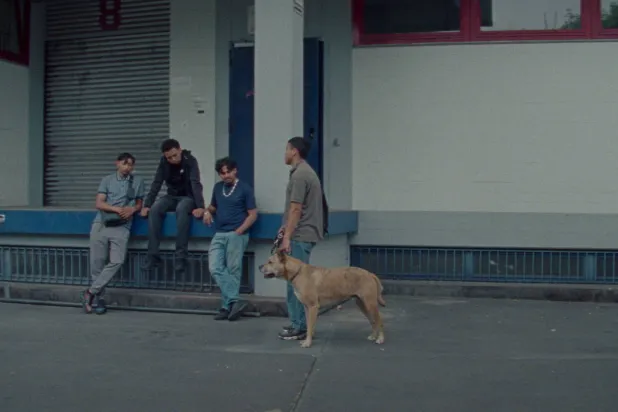 قدم الفيلم تجربة إنسانية نالت ردوداً إيجابية بالمهرجان (الشركة المنتجة) 