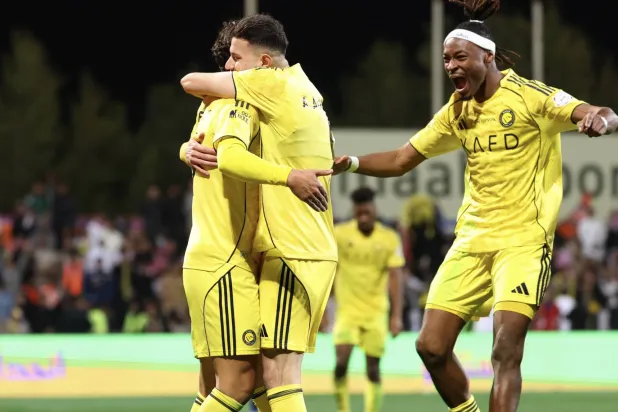 الحمدان محتفلا بهدفه في شباك الفيحاء (تصوير: عبدالعزيز النومان)