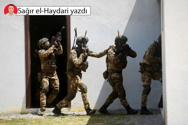 Afrika'nın Sahel bölgesinde El Kaide ile DEAŞ arasındaki rekabet, cihadı temsil etme tekelini kimin elinde tutacağına dair açık bir mücadeledir (Reuters)