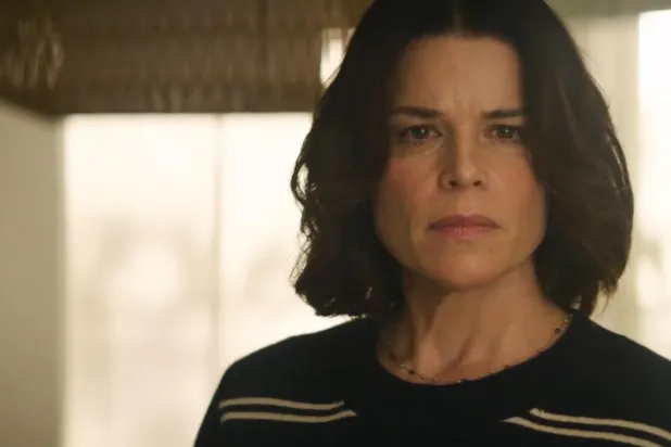 Sidney Prescott rolüyle tanınan 52 yaşındaki Neve Campbell, stüdyoyla yaşadığı ücret anlaşmazlığı nedeniyle Haziran 2022'de korku-slasher serisi Çığlık'tan ayrılmıştı (Paramount Pictures)