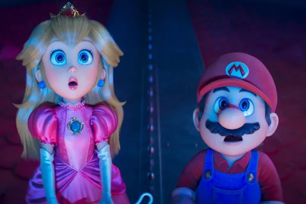 Peach ve Mario, Süper Mario Galaksi Filmi'nde (Illumination)