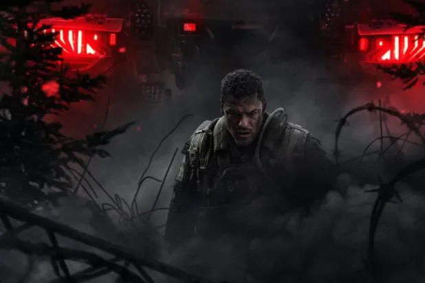 43 yaşındaki Alan Ritchson, Amazon Prime Video'nun popüler dizisi Reacher'ın yanı sıra geçen yıl vizyona giren Oyun Buluşması (Playdate) ve Guy Ritchie imzalı Gayribeyefendi Savaş Dairesi'yle (The Ministry of Ungentlemanly Warfare) de tanınıyor (Netflix)