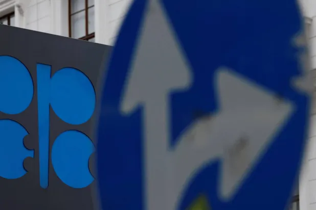 شعار «أوبك» (رويترز)