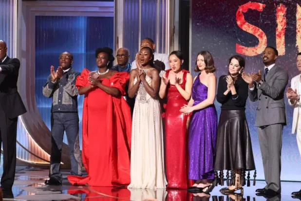 Delroy Lindo (L) speaks for the cast of 'Sinners' as they won the top Actor Award for best cast in a motion picture from the Screen Actors Guild. VALERIE MACON / AFP
