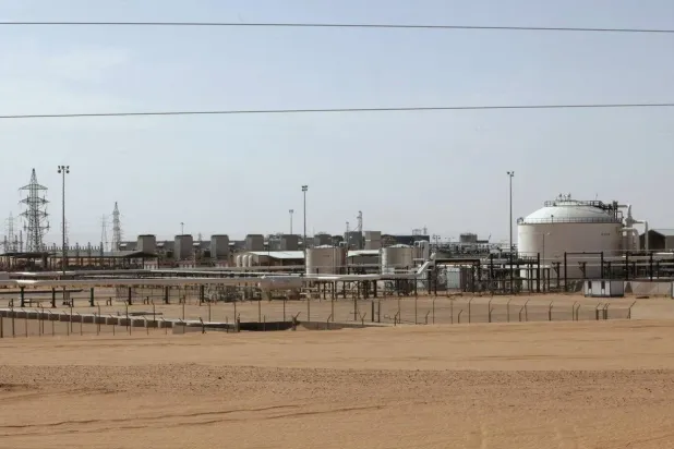 حقل الشرارة النفطي الليبي (رويترز)