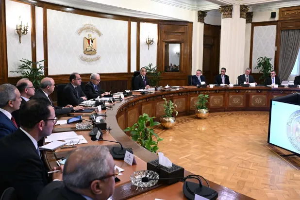 اجتماع وزاري مصري برئاسة مصطفى مدبولي لبحث سيناريوهات التعامل مع تداعيات حرب إيران (مجلس الوزراء المصري)