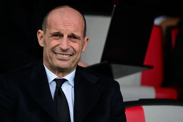 مدرب إيه سي ميلان الإيطالي ماسيميليانو أليغري (أ.ف.ب)