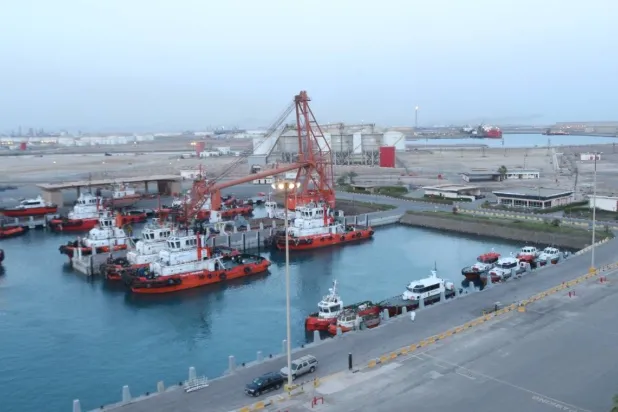 ميناء الملك فهد الصناعي بينبع (واس)