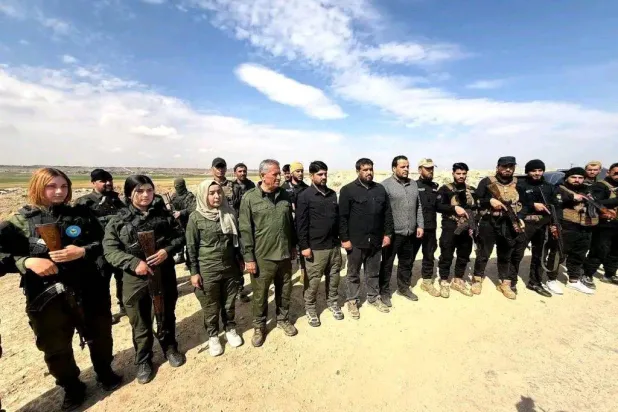 الأمن العام السوري مع قوات «الأسايش» الكردية في محافظة الحسكة الأربعاء (مرصد الحسكة)