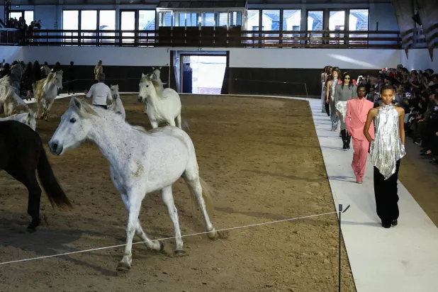  Models present a creation by Stella McCartney for the Women's Ready to Wear Fall/Winter 2026-2027 collection fashion show as part of the Paris Women Fashion Week, in Paris, on March 4, 2026. (AFP) 