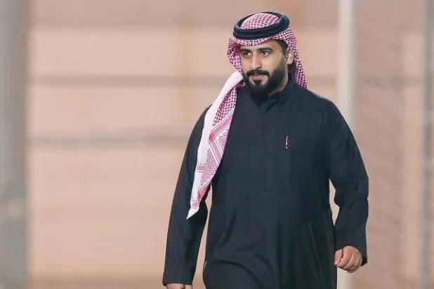 خالد بن مشعط رئيس نادي ضمك (موقع النادي)