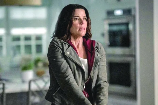 شاشة الناقد: ثلاث قراءات نقدية لأفلام حديثة