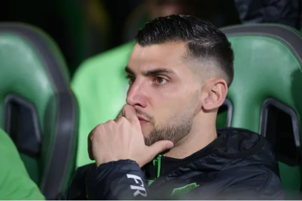 رافا مير لاعب فريق إلتشي الإسباني (أ.ف.ب)