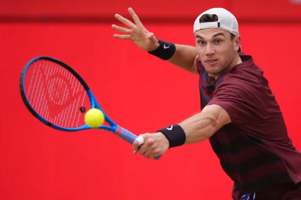 جاك دريبر يستعد للدفاع عن لقبه في إنديان ويلز (د.ب.أ)