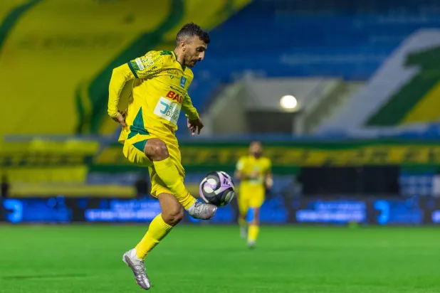 صالح العمري لاعب الخليج (تصوير: عيسى الدبيسي) 